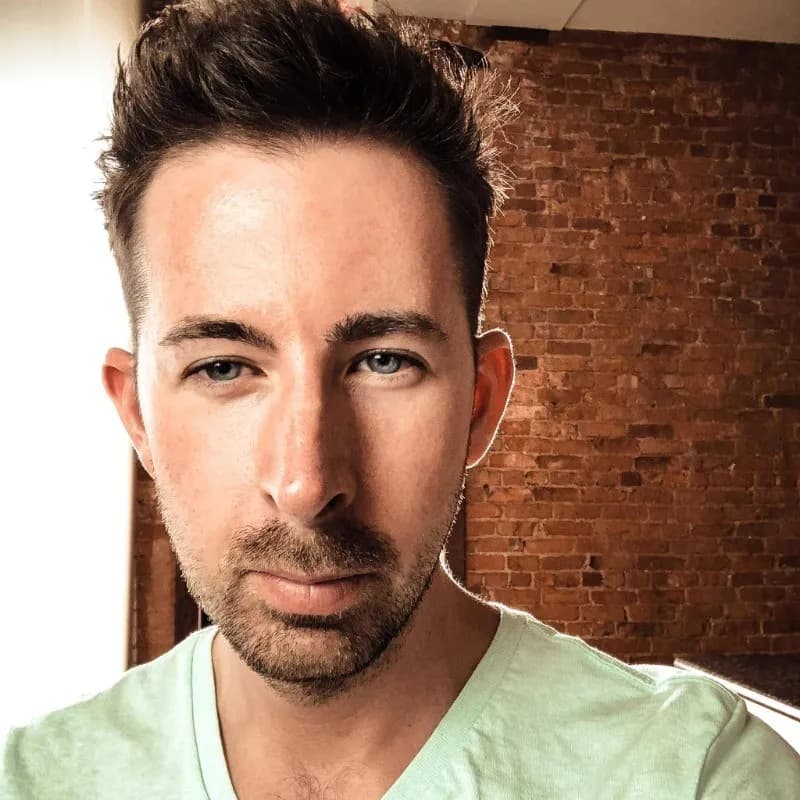 Justin Carlson