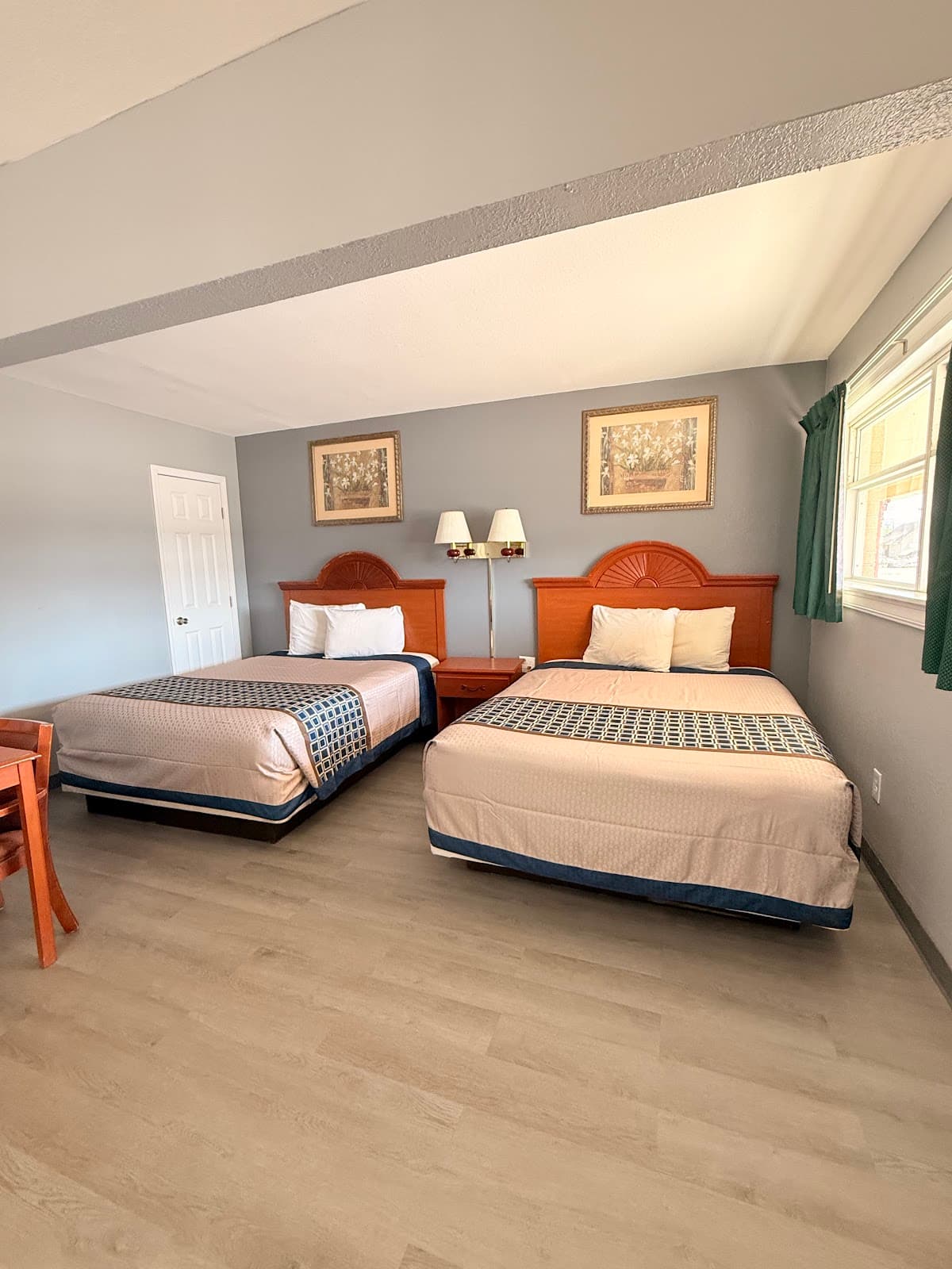 Budget Inn