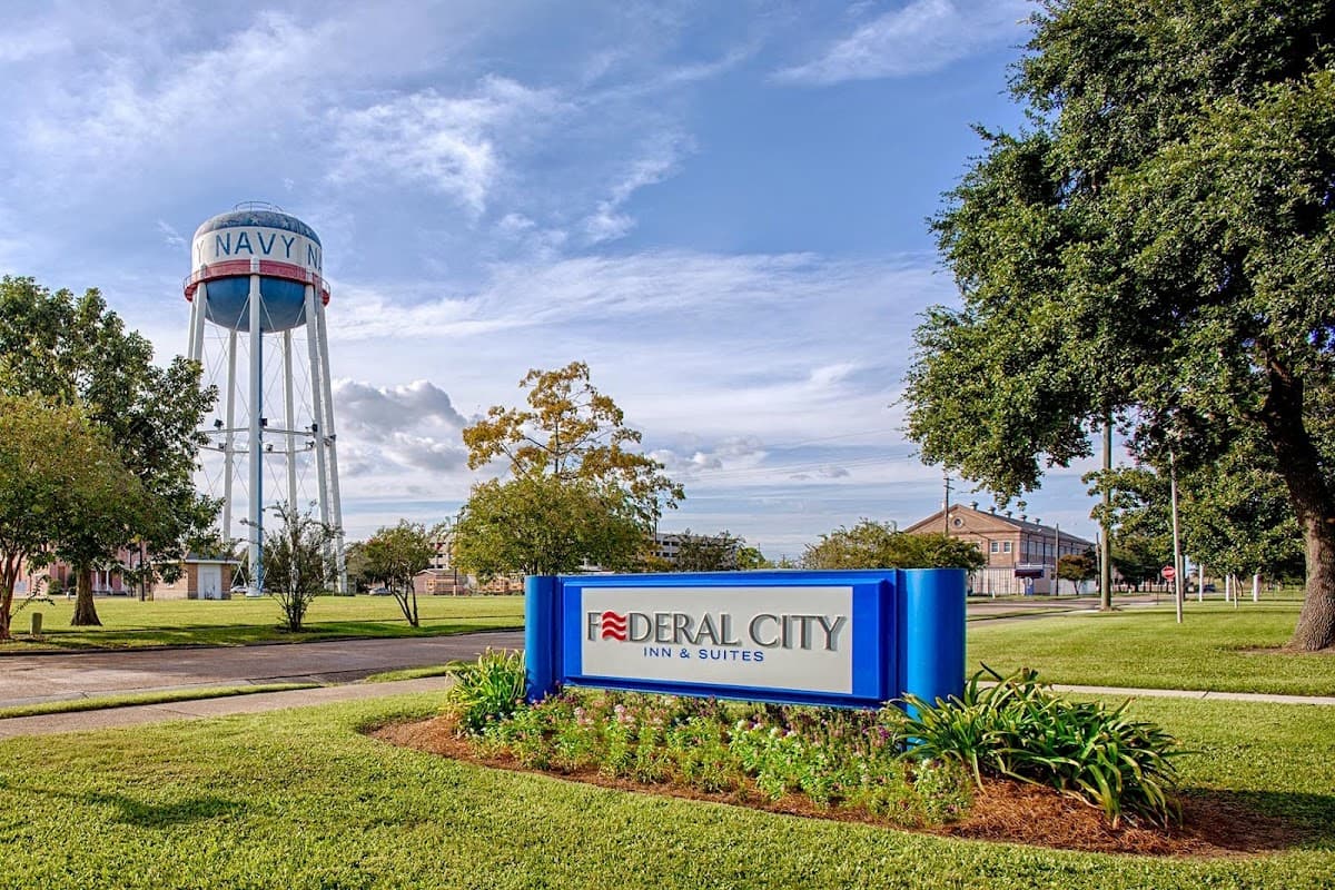 Federal City Inn & Suites