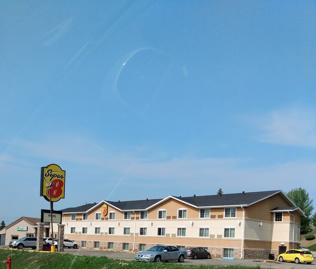 Super 8 by Wyndham Minot Airport