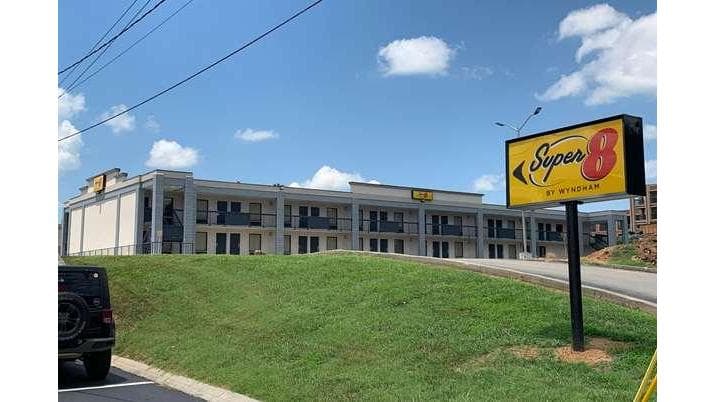 Super 8 by Wyndham Cookeville