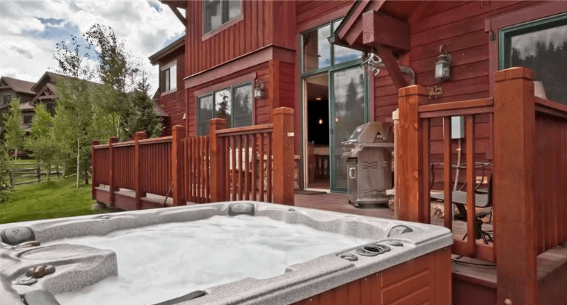 Highland Greens Comfort by Pinnacle Lodging
