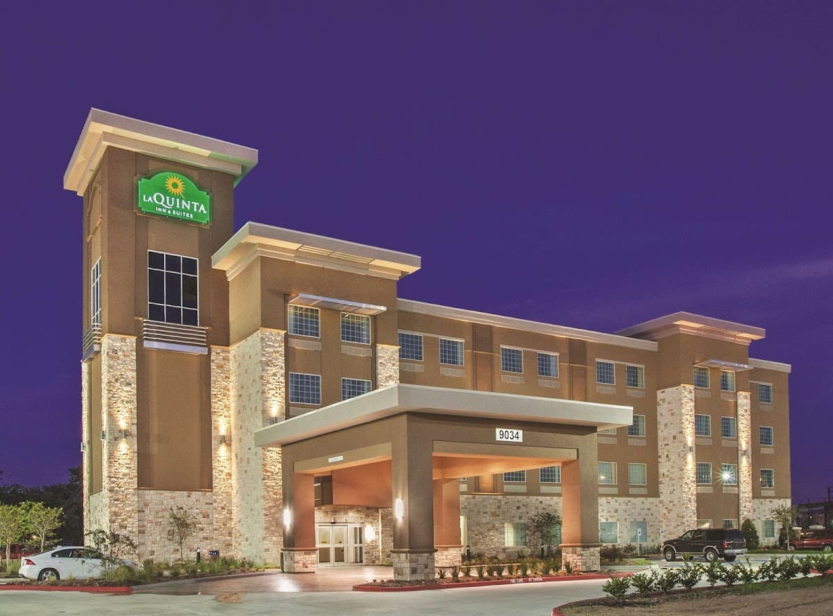 La Quinta Inn & Suites by Wyndham Houston NW Beltway8/WestRD