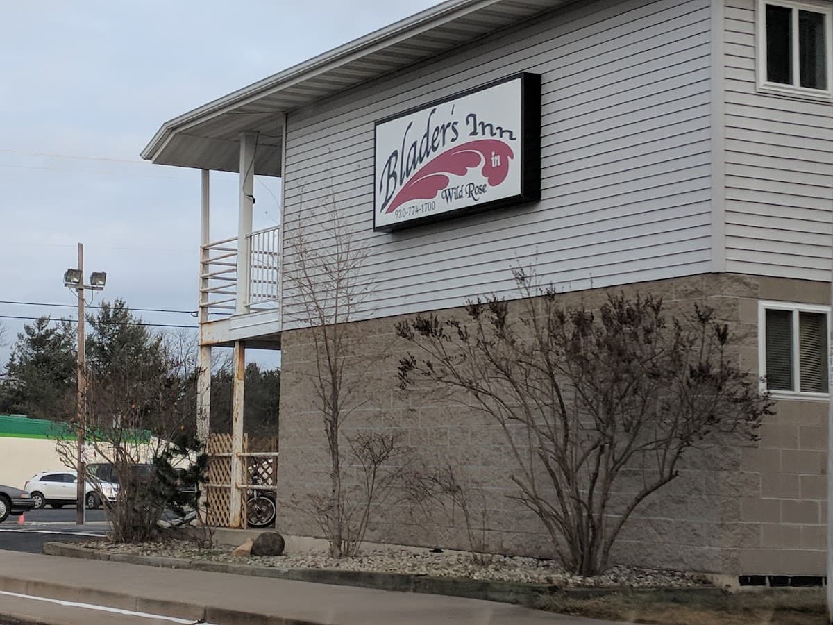 Blader's Wild Rose Inn