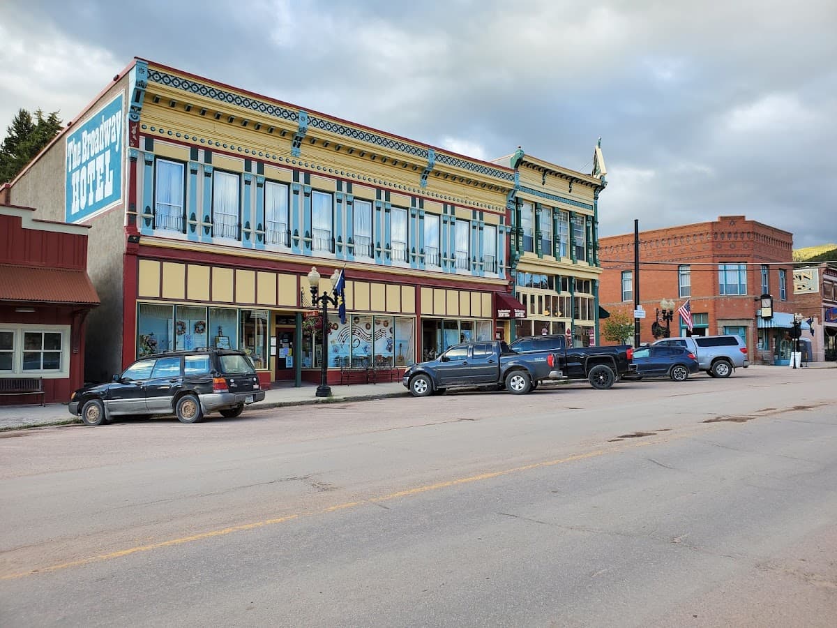 The Broadway Hotel