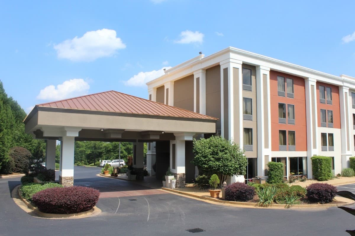 Holiday Inn Express Forsyth by IHG