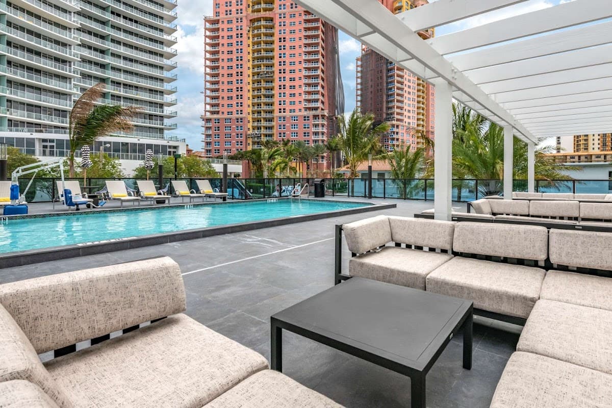 Cambria Hotel Fort Lauderdale Beach