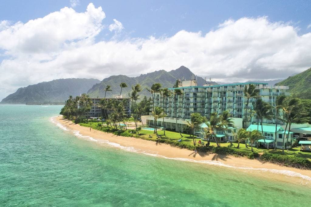 Pats at Punalu'u - Vacation Rentals