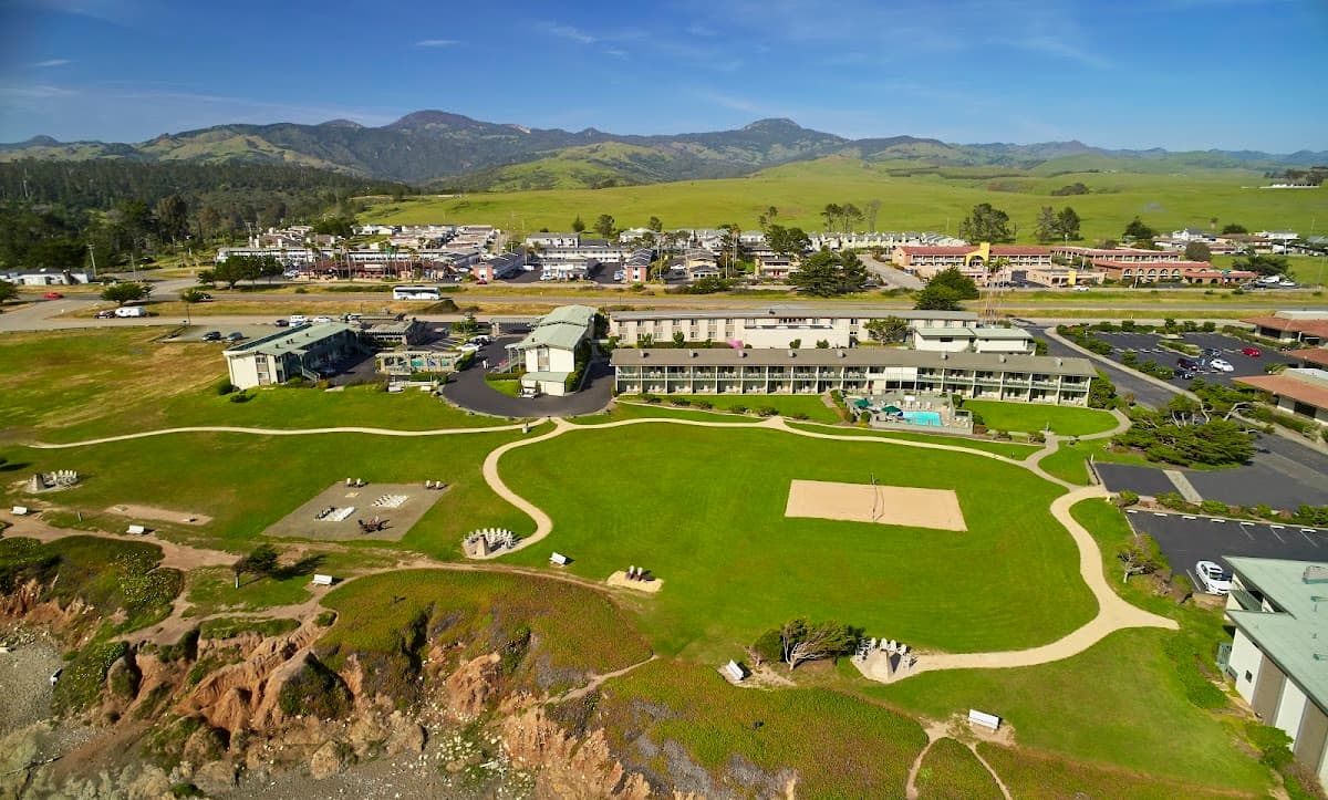 Cavalier Oceanfront Resort