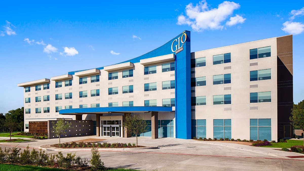 GLō Best Western Dallas South DeSoto