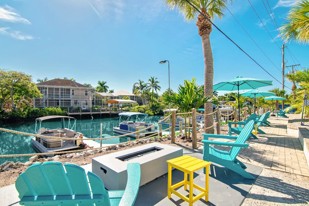 Latitude 26 Waterfront Resort and Marina - Fort Myers Beach