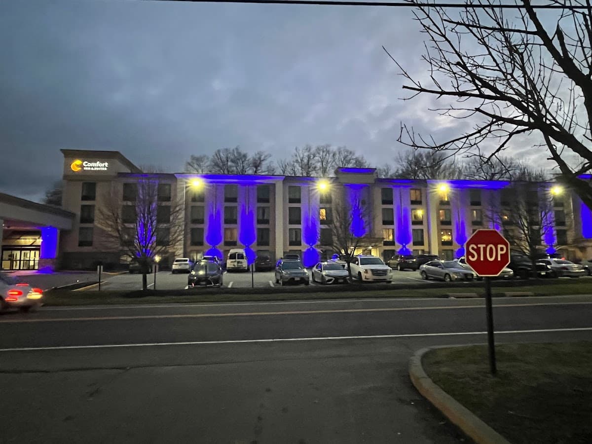 Comfort Inn & Suites Danbury-Bethel
