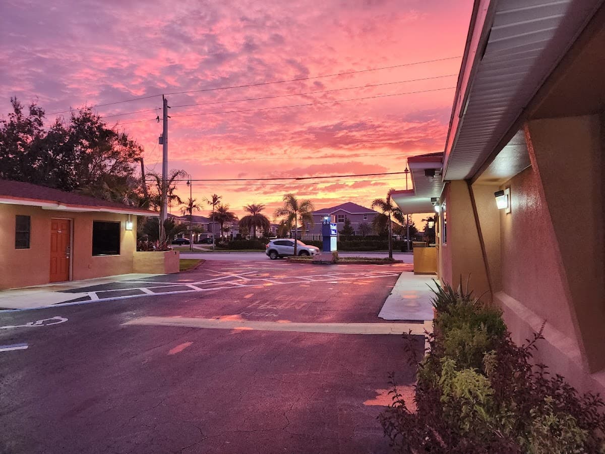 Travel Inn of Riviera Beach