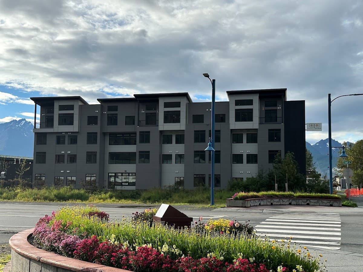 Chugach Naswik Suites