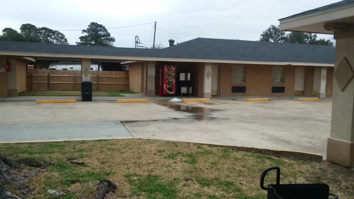 Economy Inn