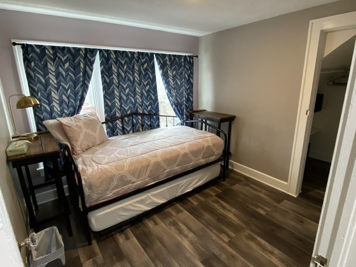 The Coxon House Inn | Hotel Wooster