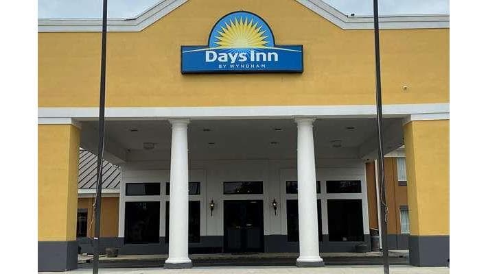 Days Inn by Wyndham Dothan