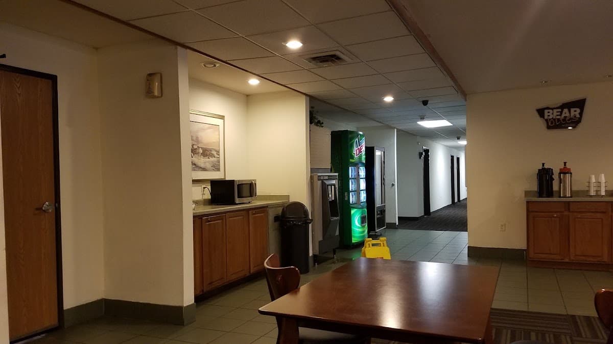 Travelodge by Wyndham Wisconsin Dells