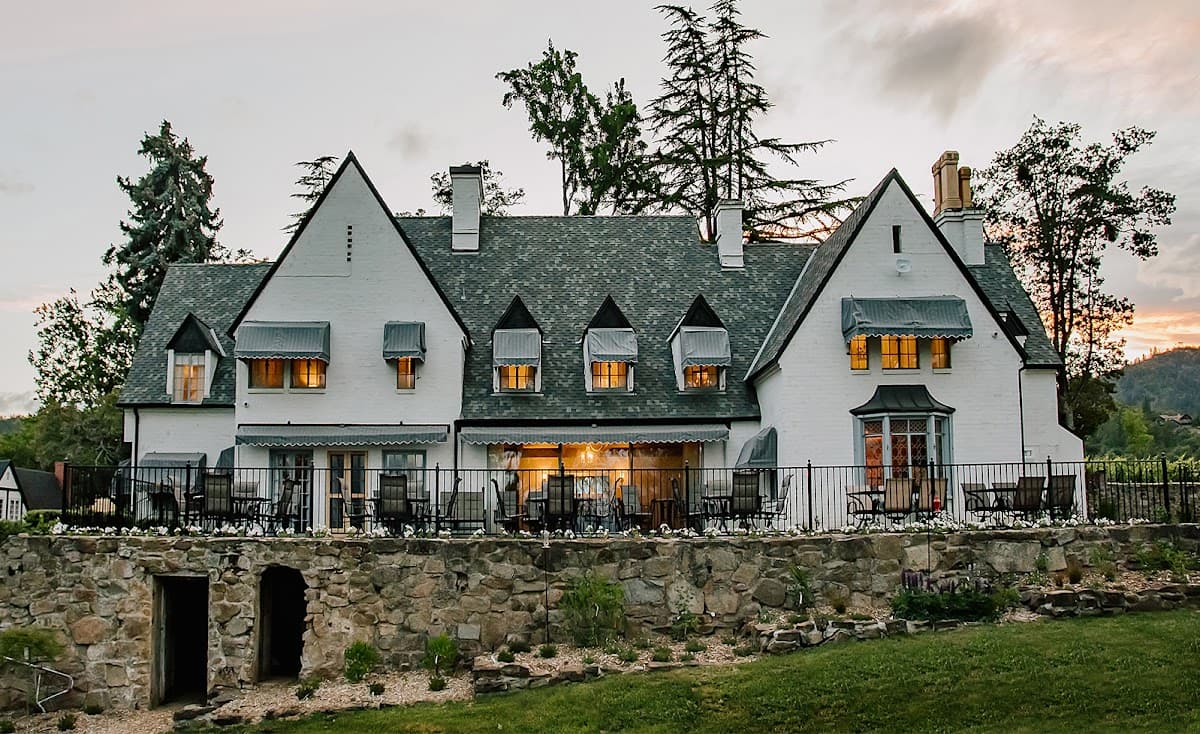 Hummingbird Estate