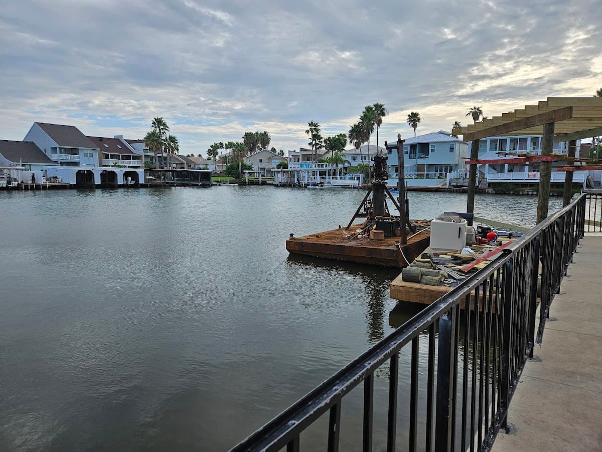 WindWater Hotel & Marina
