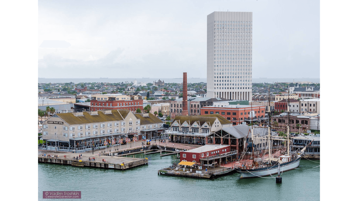Pier 21