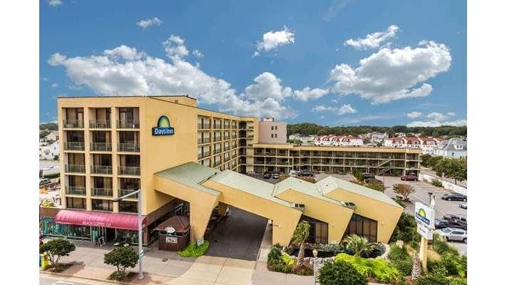 Days Inn by Wyndham Virginia Beach At The Beach