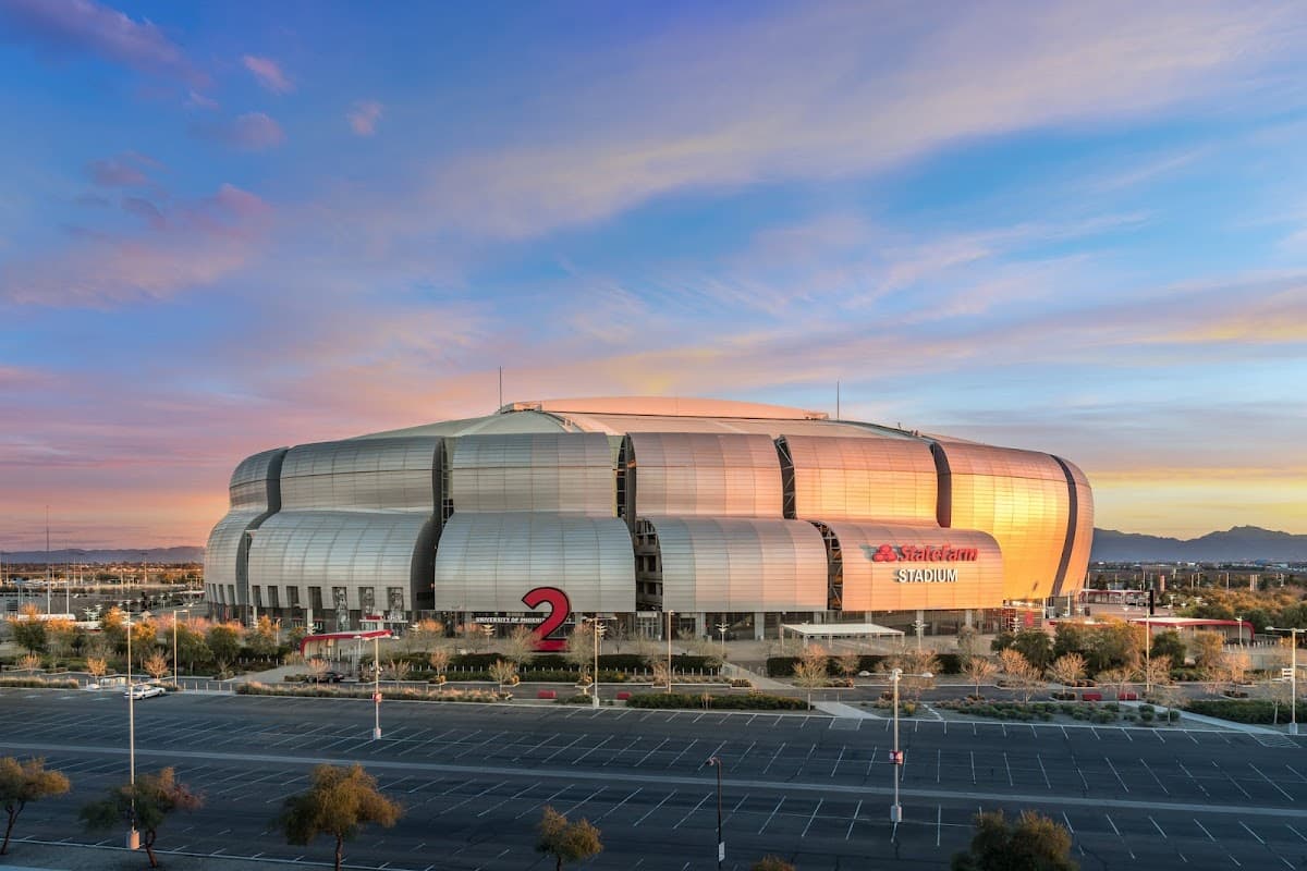 Holiday Inn Glendale - Stadium & Ent Dist by IHG