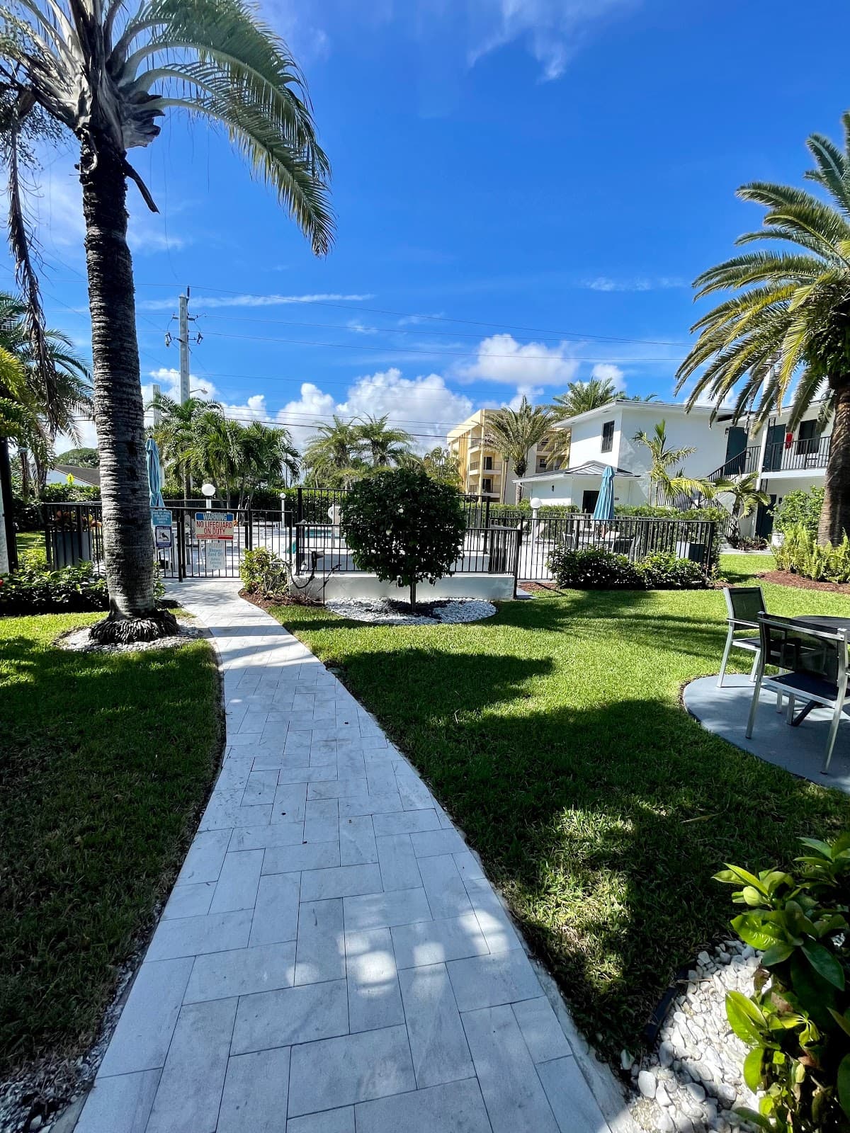 TROPIC ISLE BEACH RESORT