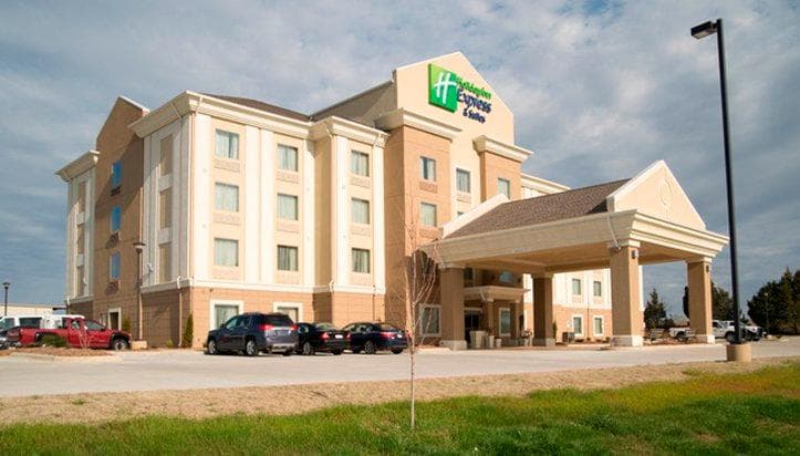 Holiday Inn Express & Suites Morrilton by IHG