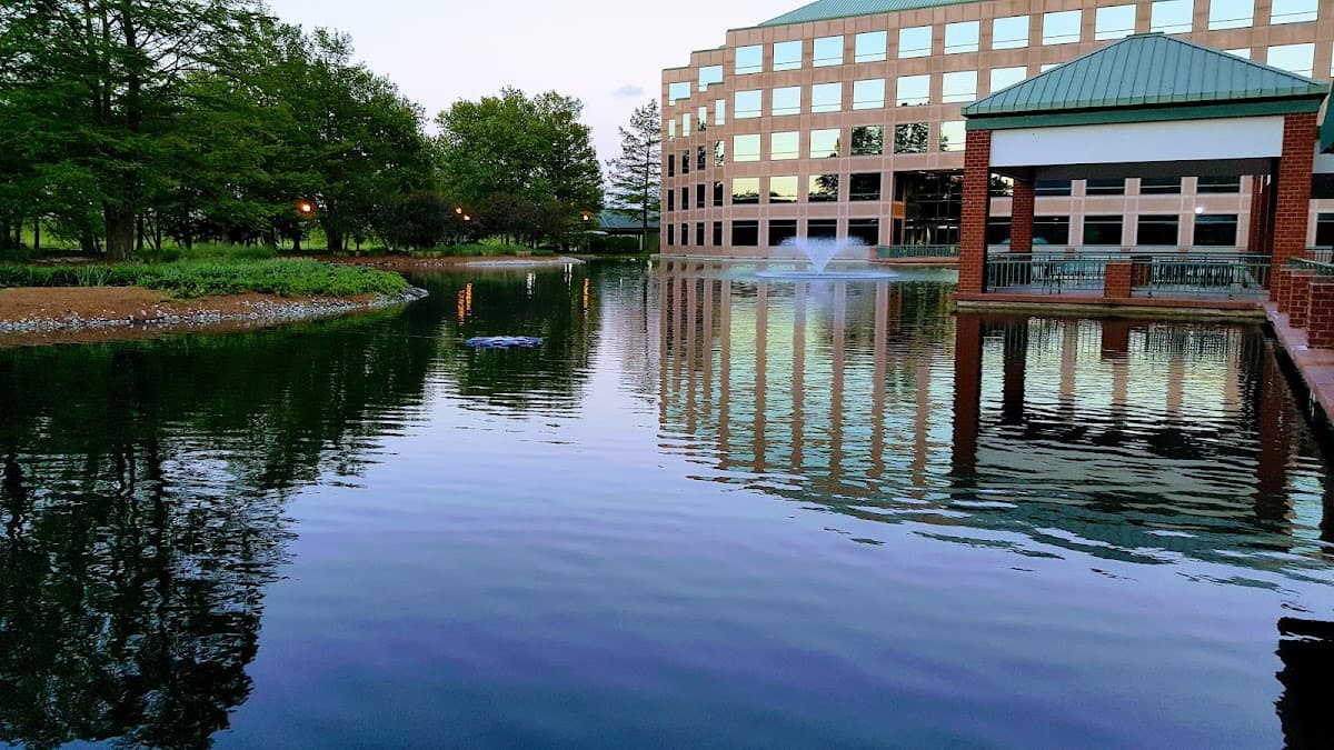 Holiday Inn Express St. Louis Airport- Riverport