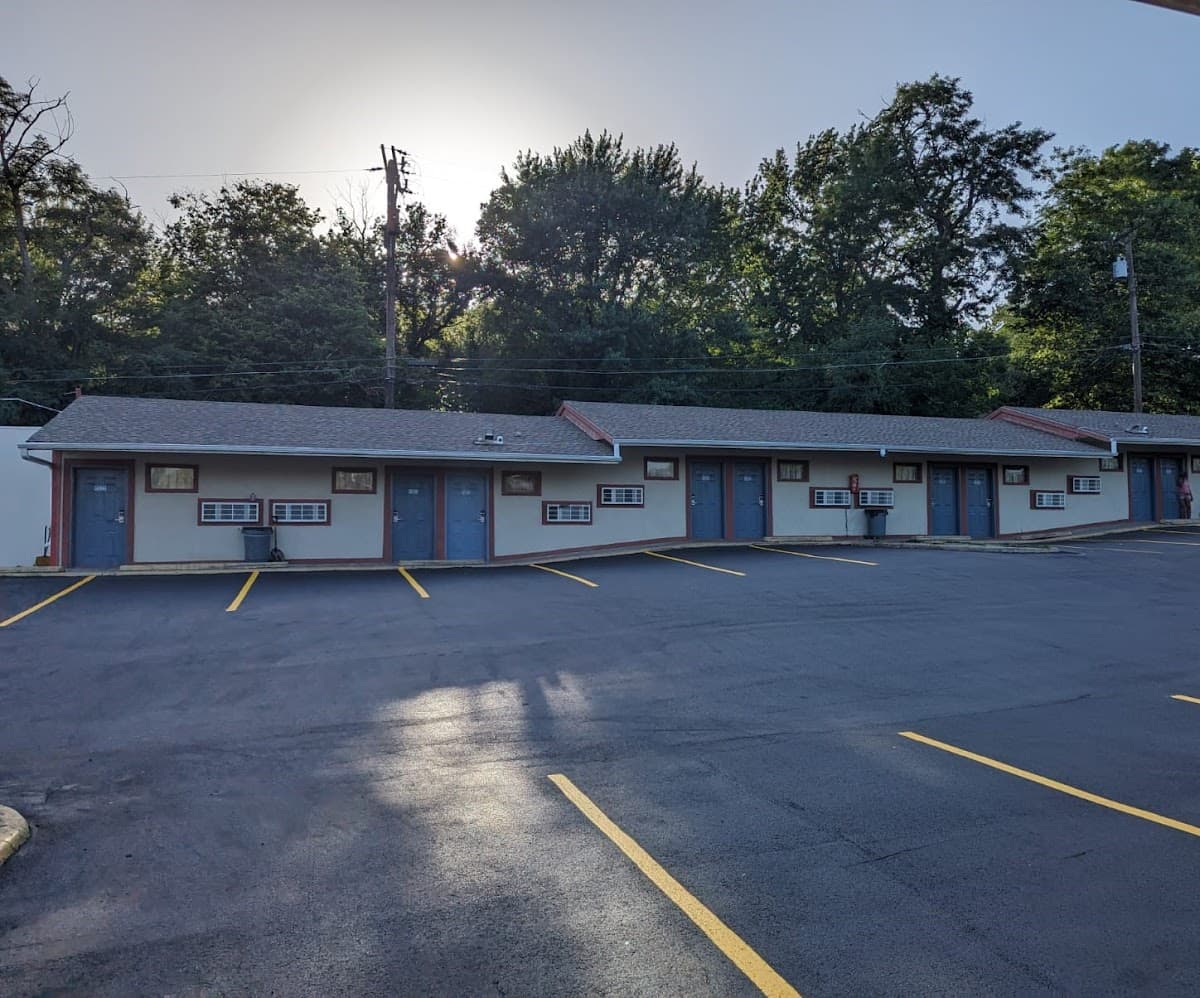 Holiday Motel