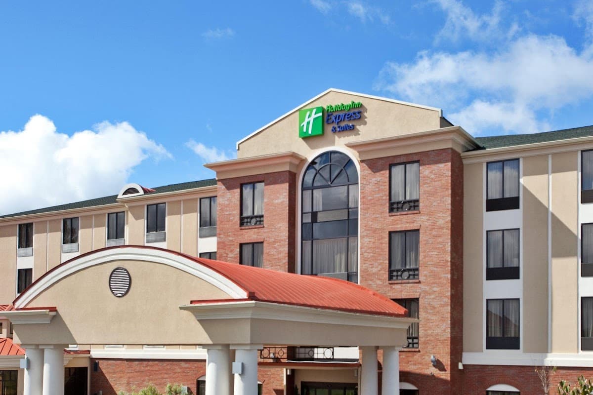 Holiday Inn Express & Suites Lavonia by IHG