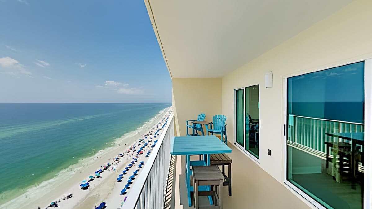 Crystal Shores 1302