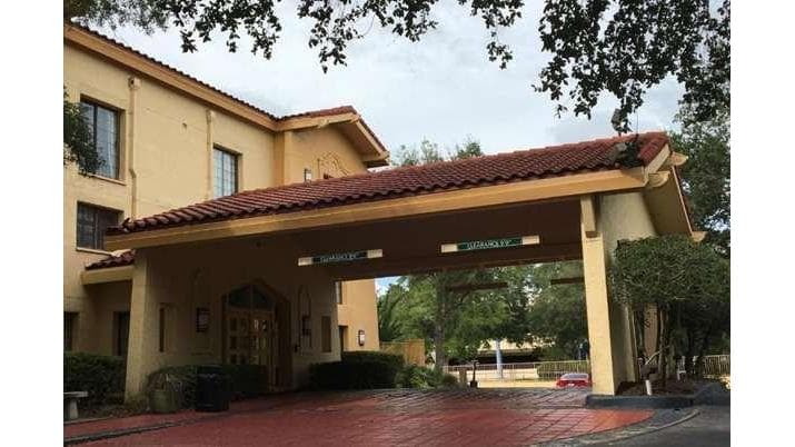 Days Inn by Wyndham Gainesville University I-75