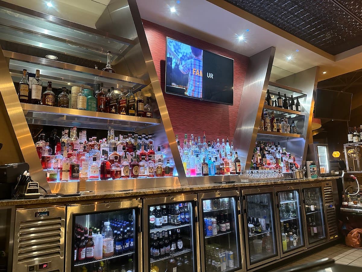 Vida Lounge & Restaurant