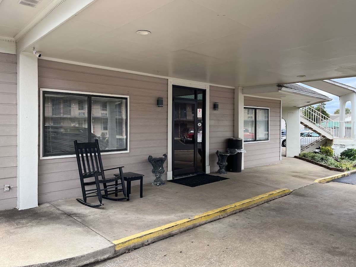 Motel 6 Millington, TN