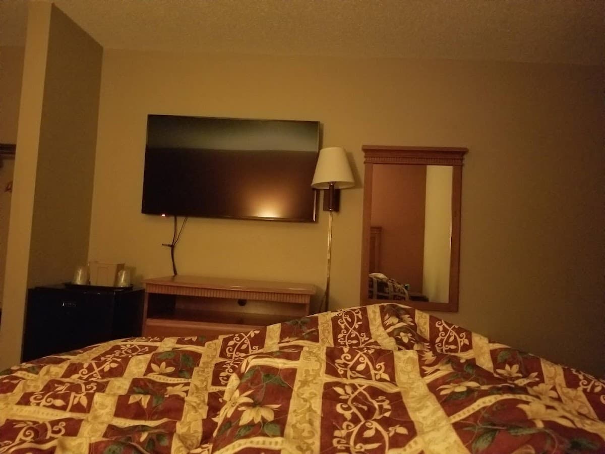 Regency Inn & Suites