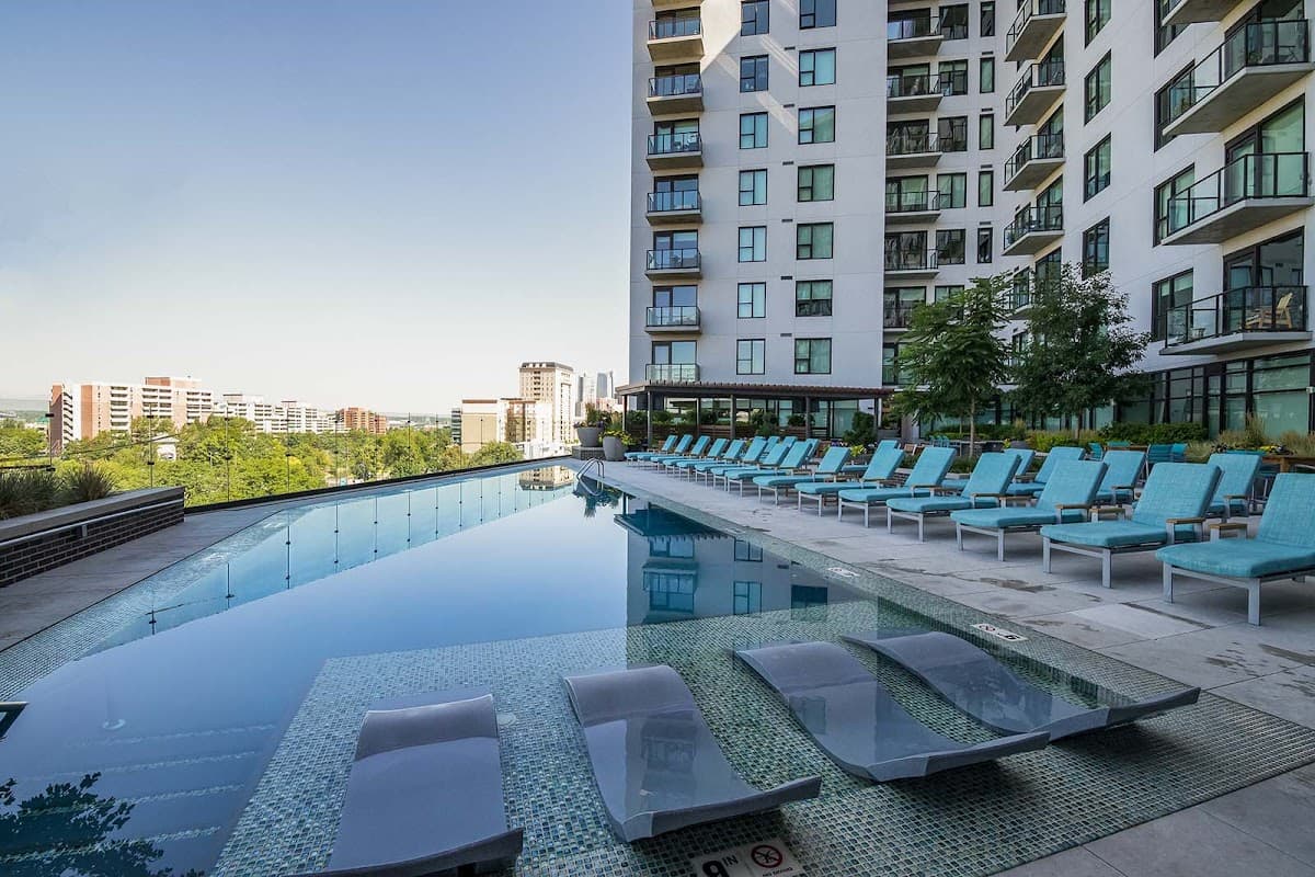 1000 Speer by Windsor Apartments