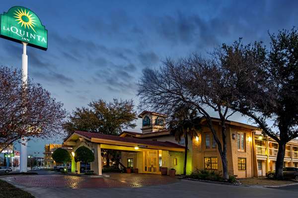 La Quinta Inn By Wyndham IH-10 West San Antonio TX