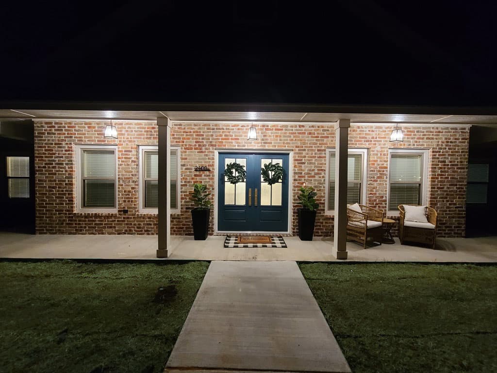 Eagle's Nest | The Farmhouse Roommate Crash Pad