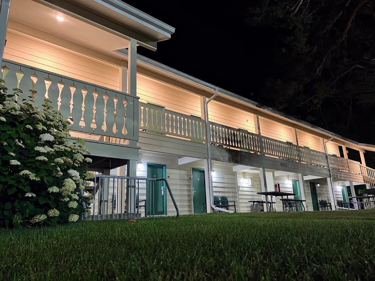Parkwood Lodge - Door County