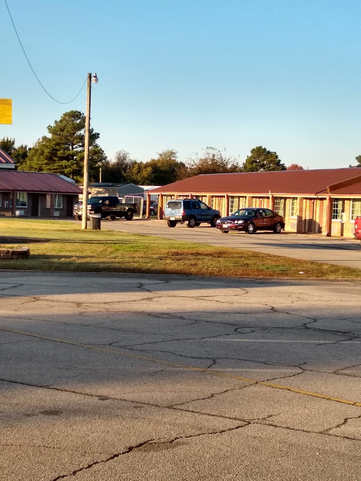 Holiday Motel