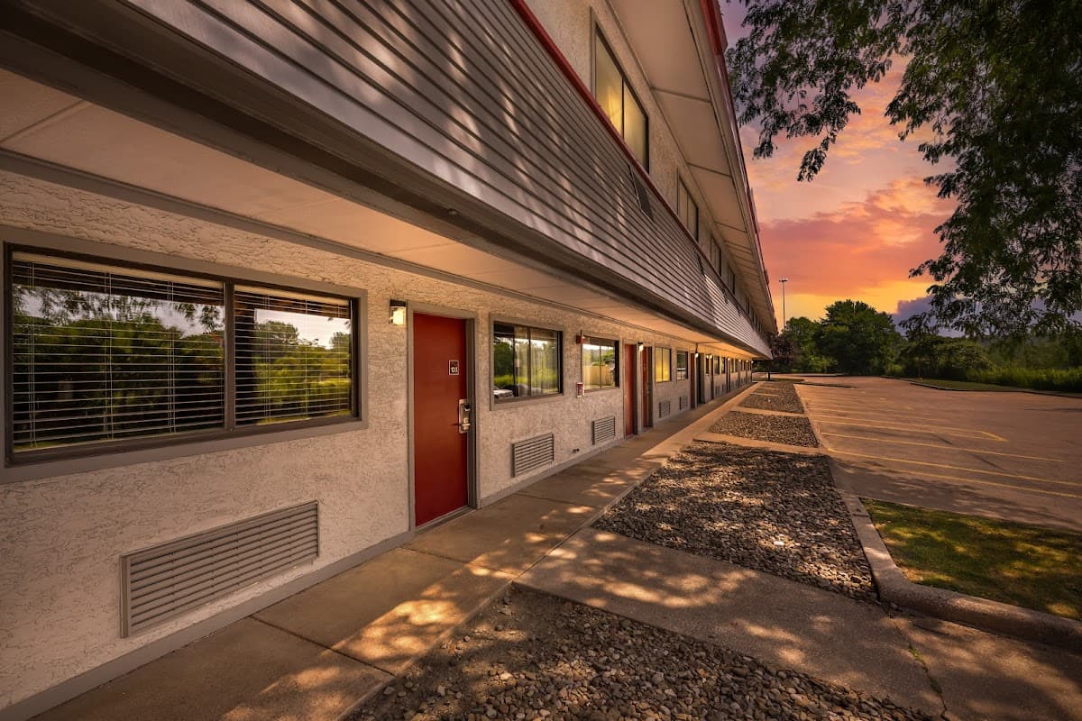 Red Roof Inn Erie – I-90