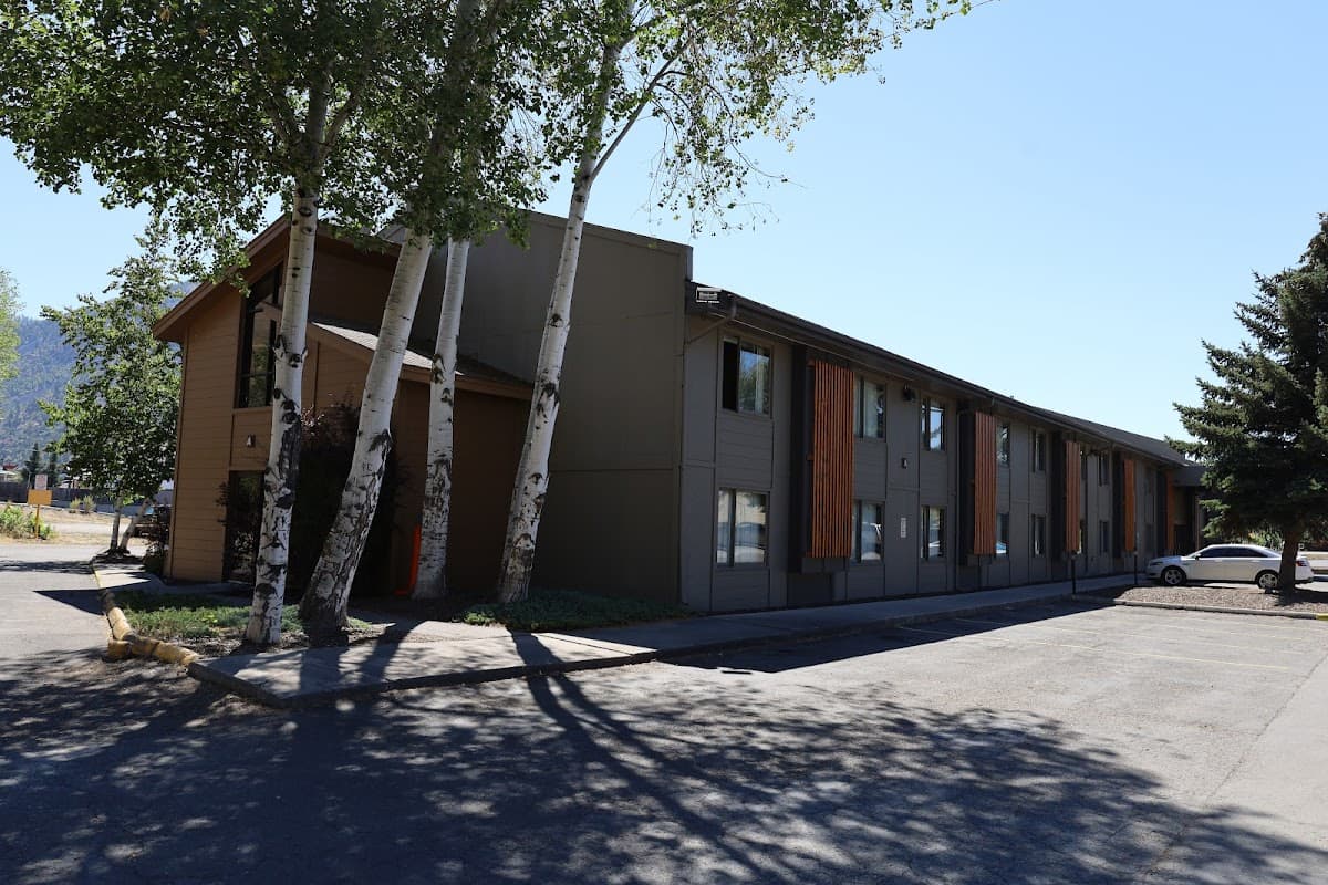 Days Inn and Suites by Wyndham Downtown Missoula-University