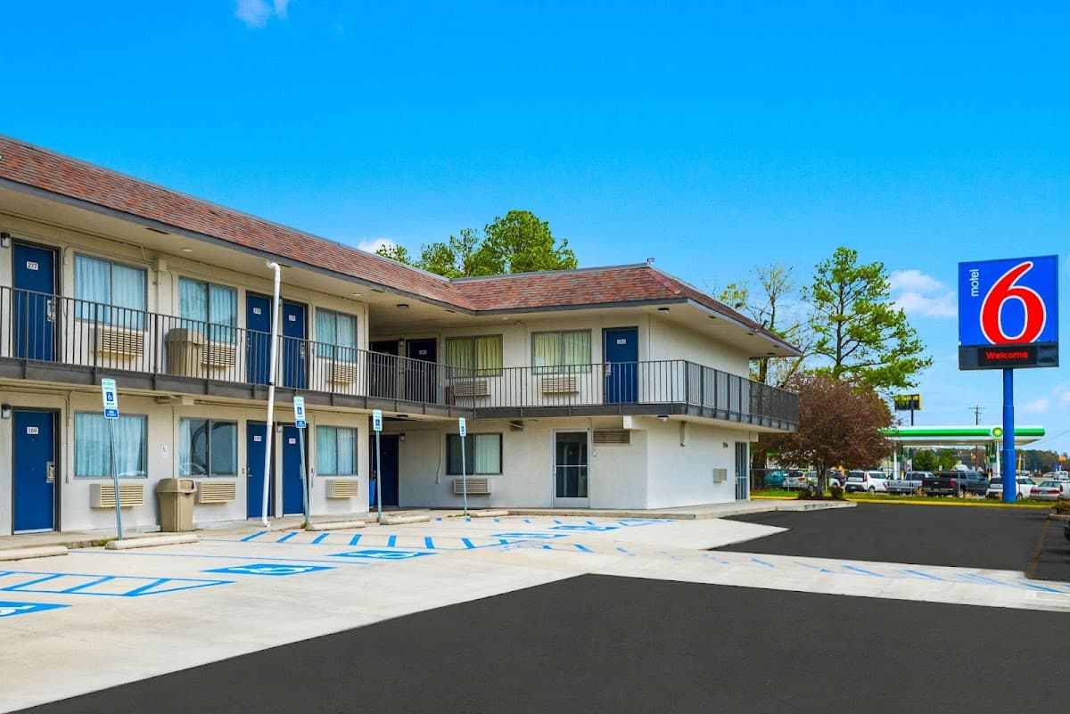 Motel 6 Sandston, VA - Richmond