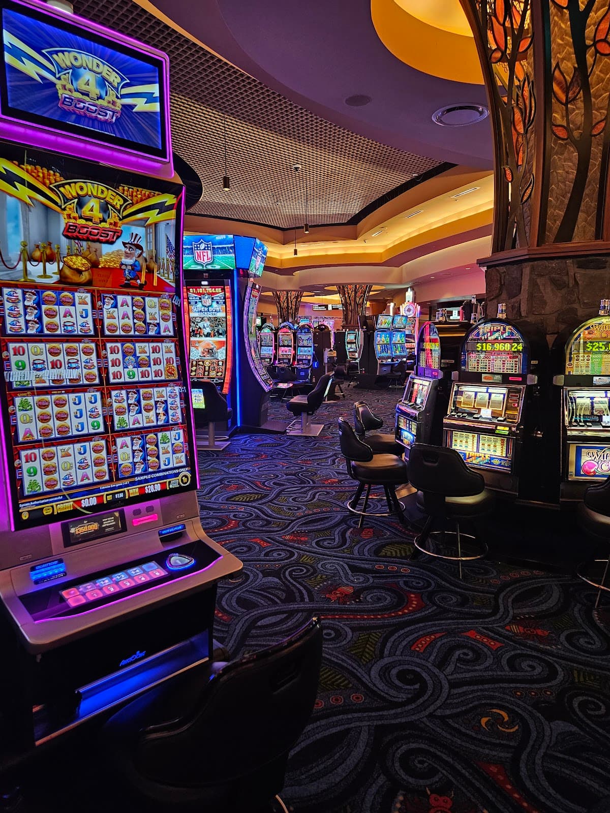 Cherokee Hotel & Casino West Siloam Springs