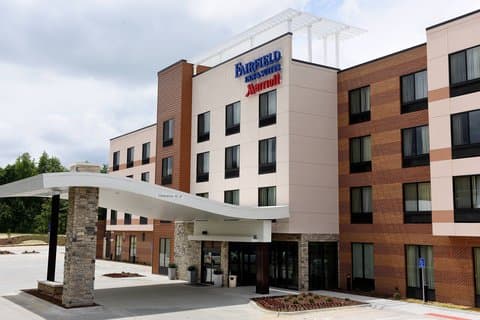 Fairfield by Marriott Inn & Suites Omaha West