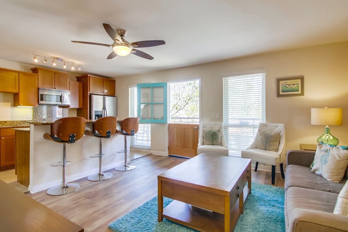 Mission Beach Surf Lodge Vacation Rentals