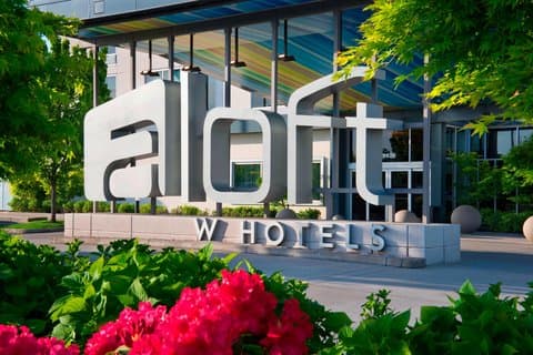 Aloft Portland Airport at Cascade Station