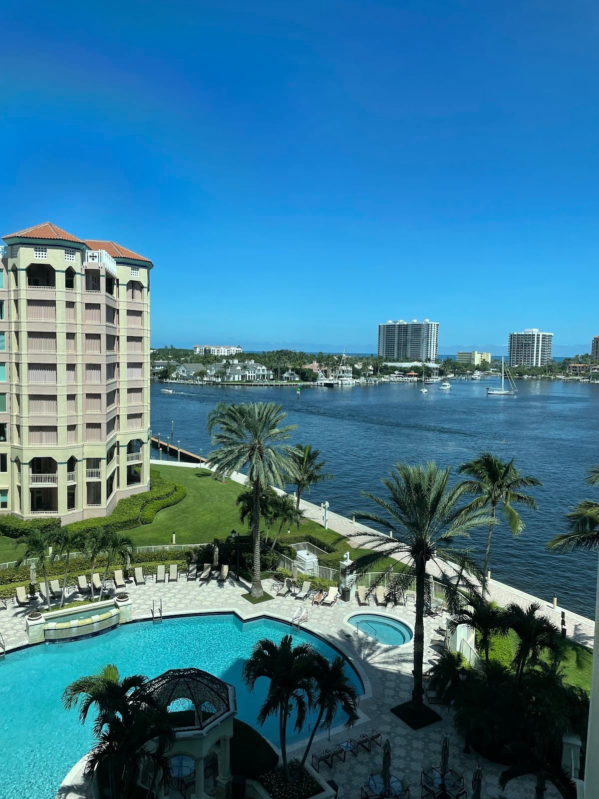 Boca Resort Employee Pickup